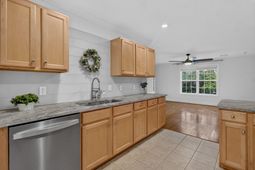 4008 Radcliffe Place Drive photo 4