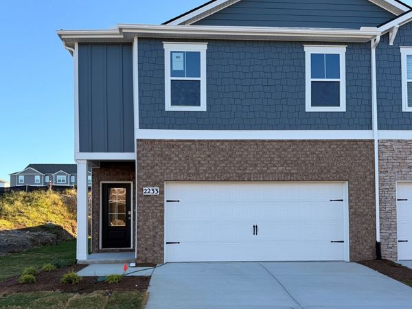 2233 Harlequin Point, Lebanon, TN 37090