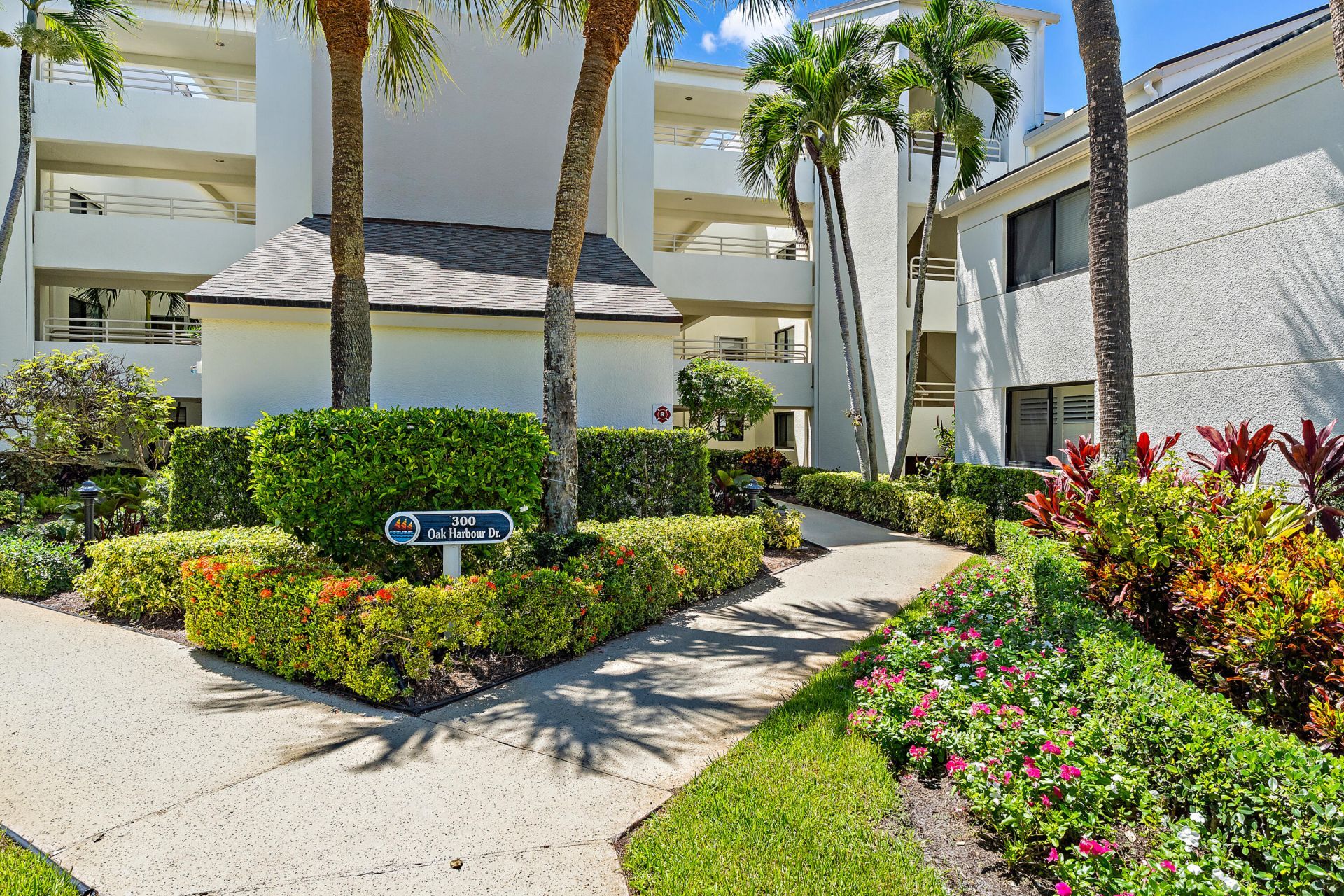 326 Oak Harbour Drive, Unit 326, Juno Beach, FL 33408 Photo