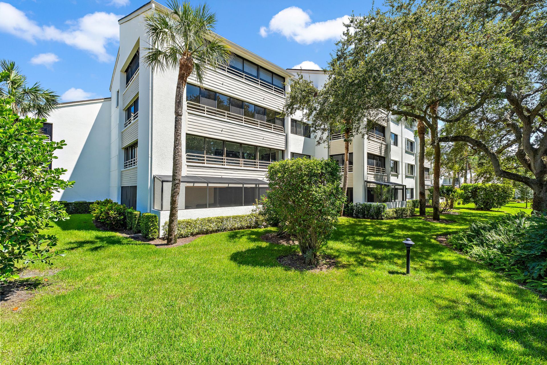 326 Oak Harbour Drive, Unit 326, Juno Beach, FL 33408 Photo