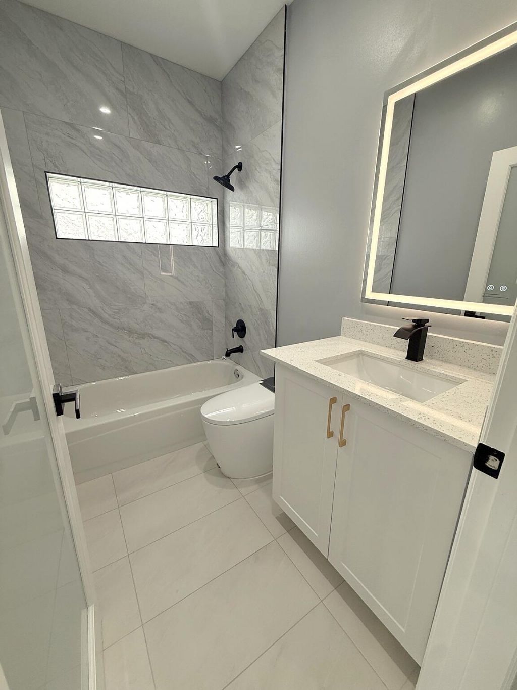 3705 Valais Drive, Hollywood, FL 33021 Photo