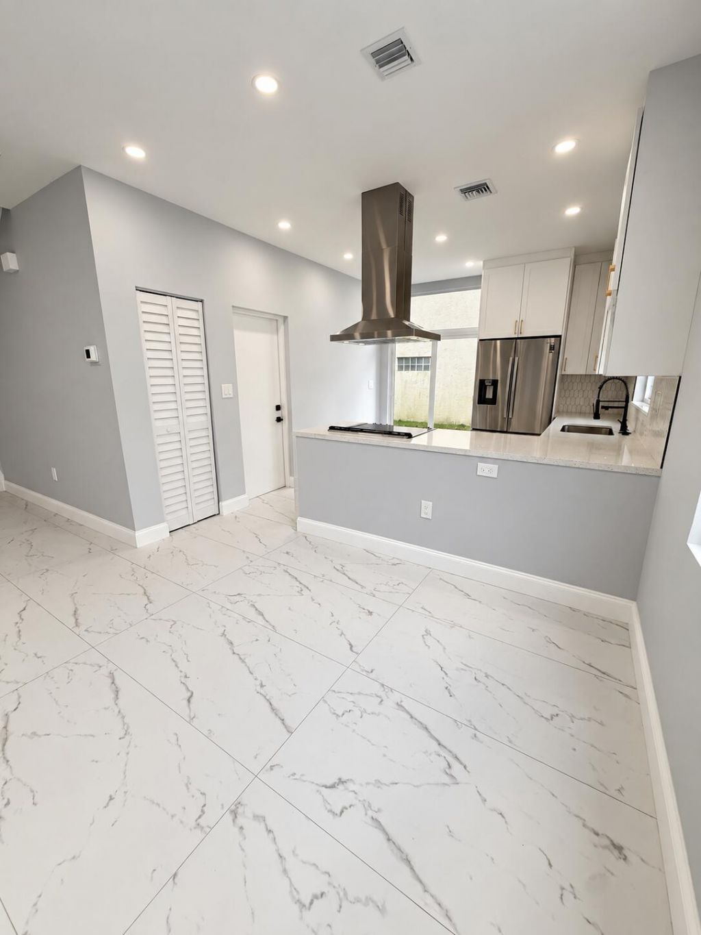 3705 Valais Drive, Hollywood, FL 33021 Photo