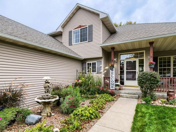 752 Melville Circle, Hastings, MN 55033