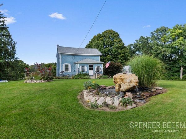 6018 Gun Lake Road, Hastings, MI 49058
