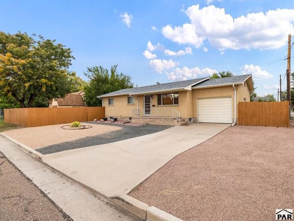 321 W Adams Ave, Pueblo, CO 81004
