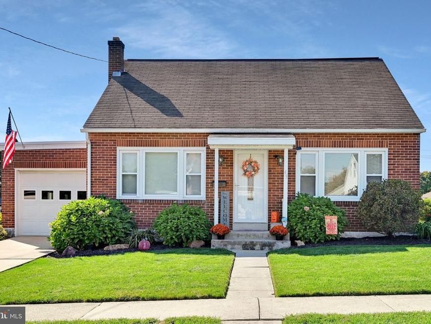 49 Rosemont Avenue, Cleona, PA 17042 Main Photo