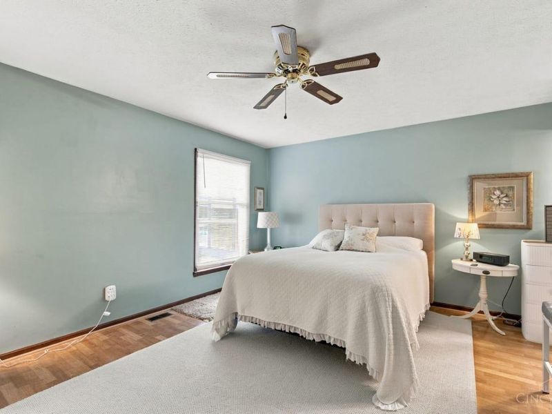 6128 Cleves Warsaw Pike, Delhi Township, OH 45233 Photo 18