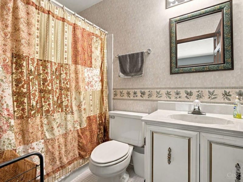 6128 Cleves Warsaw Pike, Delhi Township, OH 45233 Photo 22