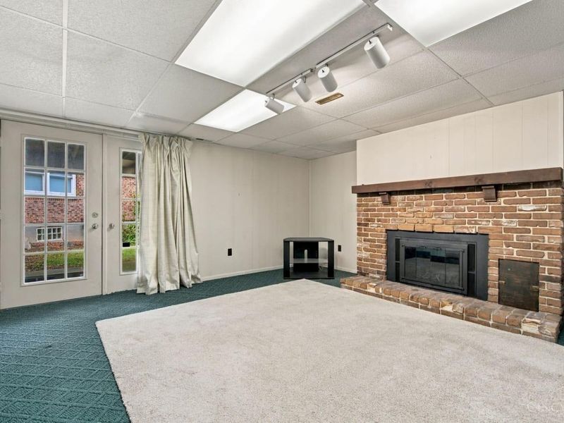 6128 Cleves Warsaw Pike, Delhi Township, OH 45233 Photo 23