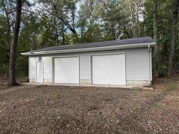 PIONEER ROAD, Clintonville, WI 54929