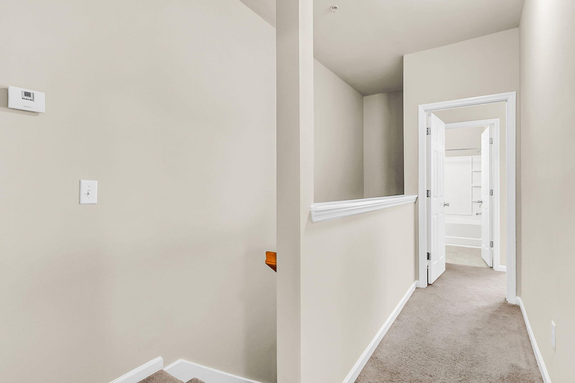 4668 Palm View Circle Photo 12