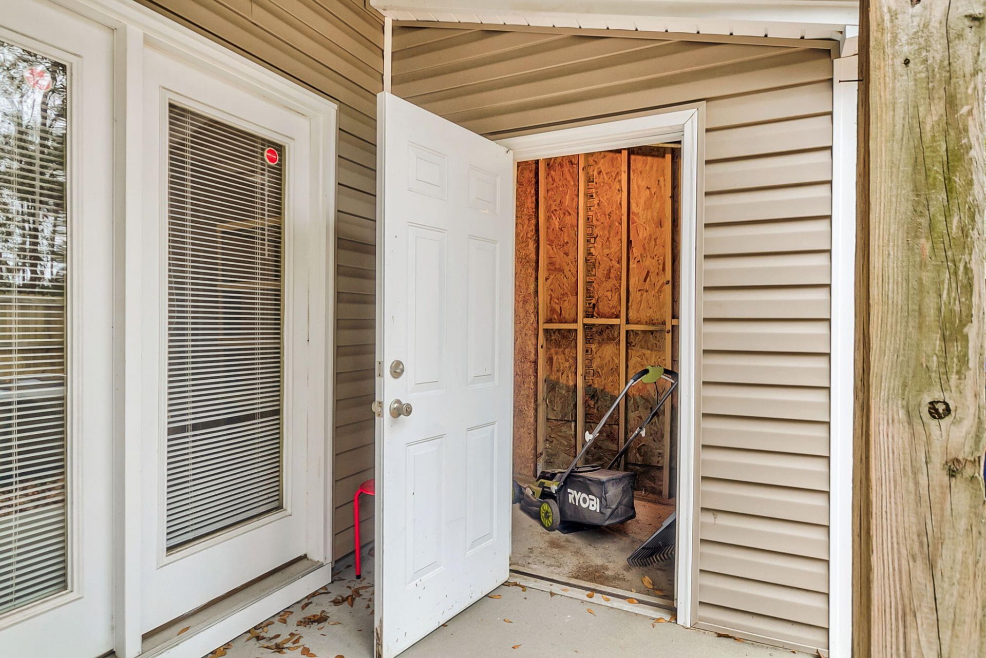 4668 Palm View Circle Photo 23