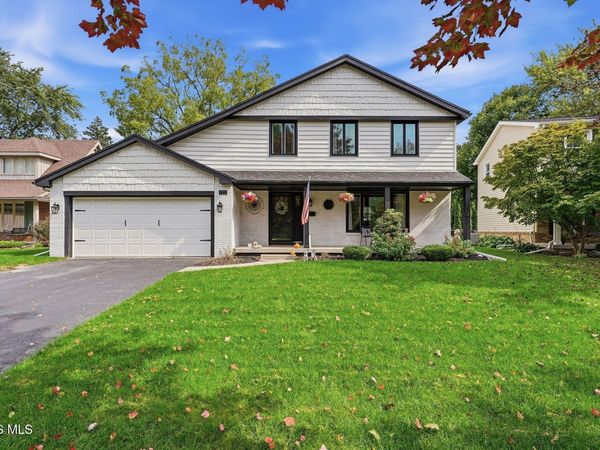 722 Meadow Springs Court, Maumee, OH 43537