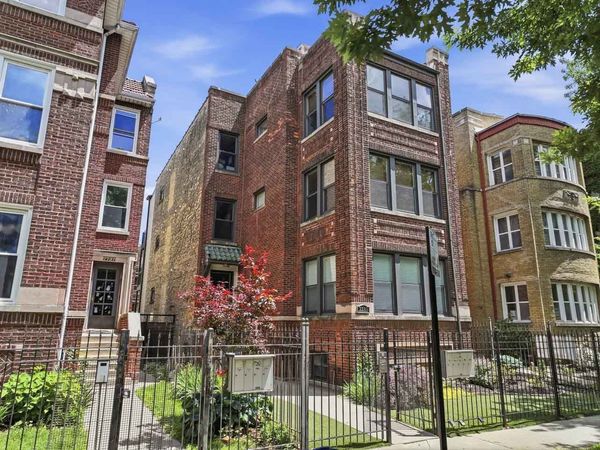 7733 N Marshfield Avenue , Unit 3, Chicago, IL 60626