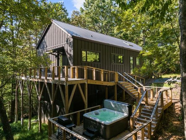 206 Anderson Drive , Blue Ridge, GA 30513