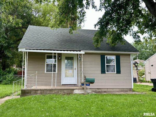 1405 HENRIETTA Street, Pekin, IL 61554