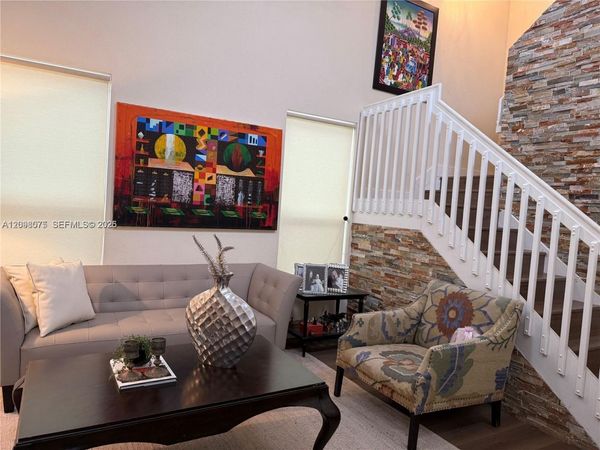 17012 SW 91 Ter , Miami, FL 33196