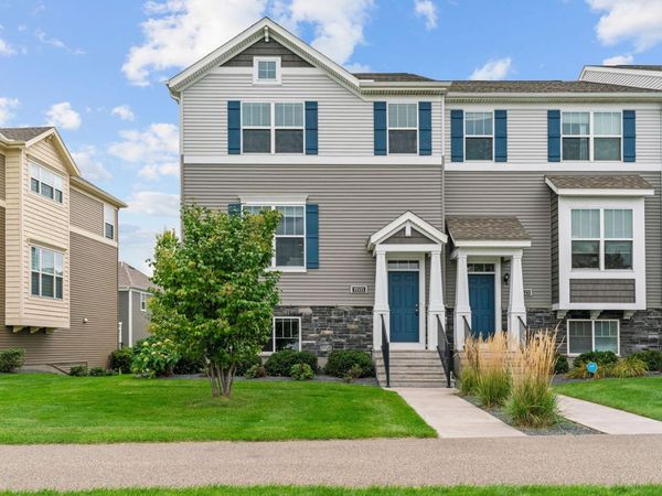 11515 82nd Avenue N, Maple Grove, MN 55369