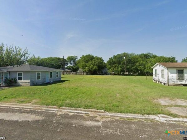 503 W Lincoln Avenue , Copperas Cove, TX 76522