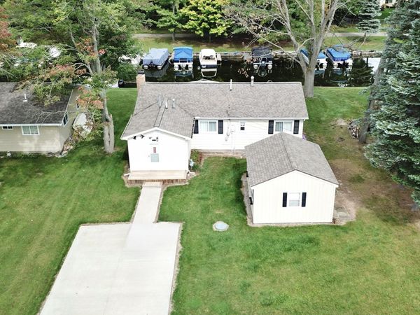 1933 Mallard Lane, St. Helen, MI 48656