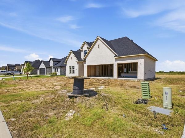 235 Brent Lane , Greenville, TX 75402