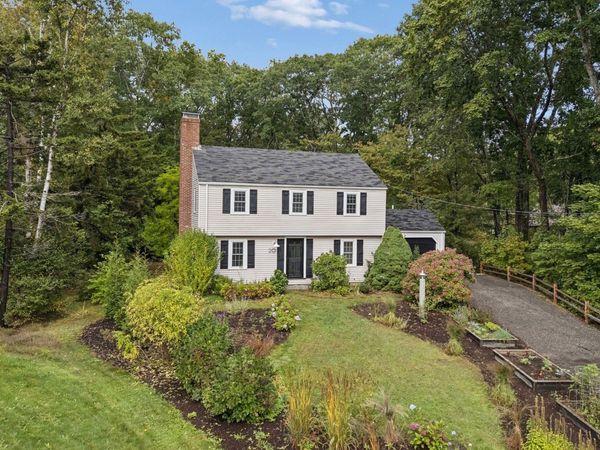 20 Ledgewood Lane , Cape Elizabeth, ME 04107
