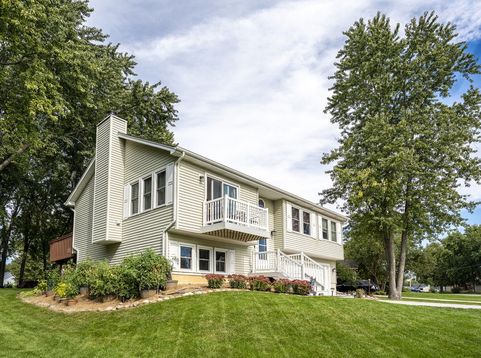 Main Photo