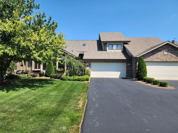 10472 Brookridge Creek Drive , Frankfort, IL 60423