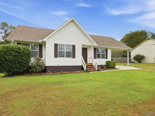 45 Maudie Lane, Guntersville, AL 35976