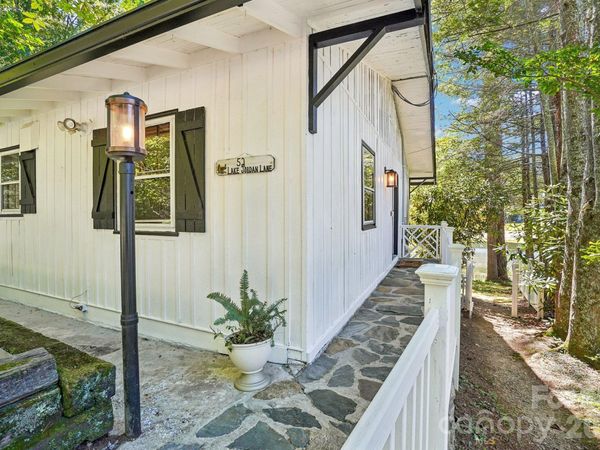 52 Lake Jordan Drive , Flat Rock, NC 28731