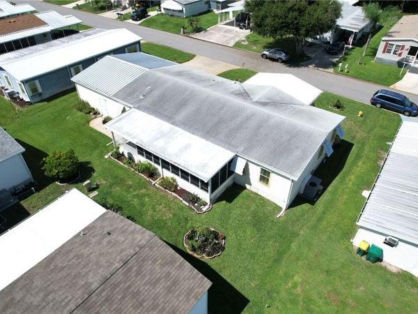 233 Kiwi Drive , Barefoot Bay, FL 32976