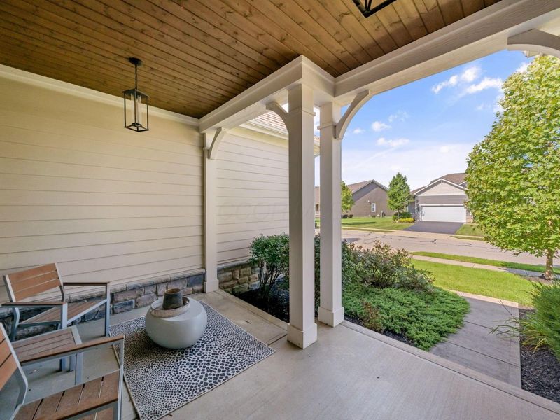 2596 Clemton Park E, Blacklick, OH 43004 Photo 3