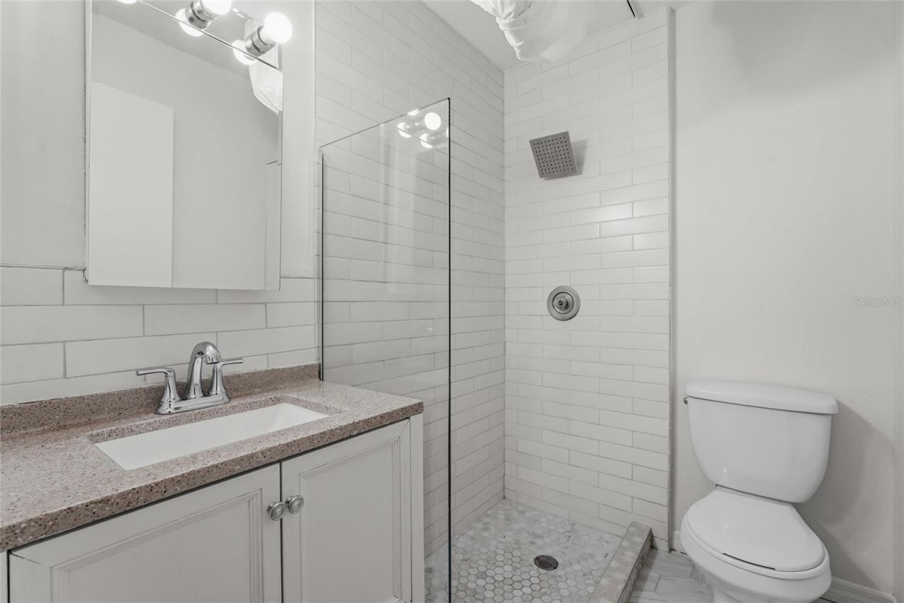 4749 David Avenue, Sarasota, FL 34234 Photo
