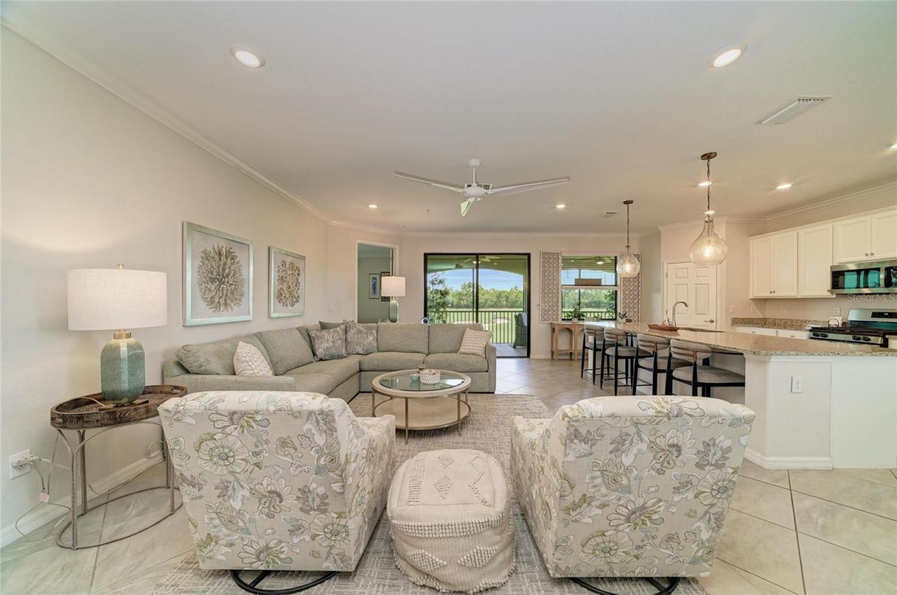6075 Worsham Lane, Unit 103, Lakewood Ranch, FL 34211 Photo