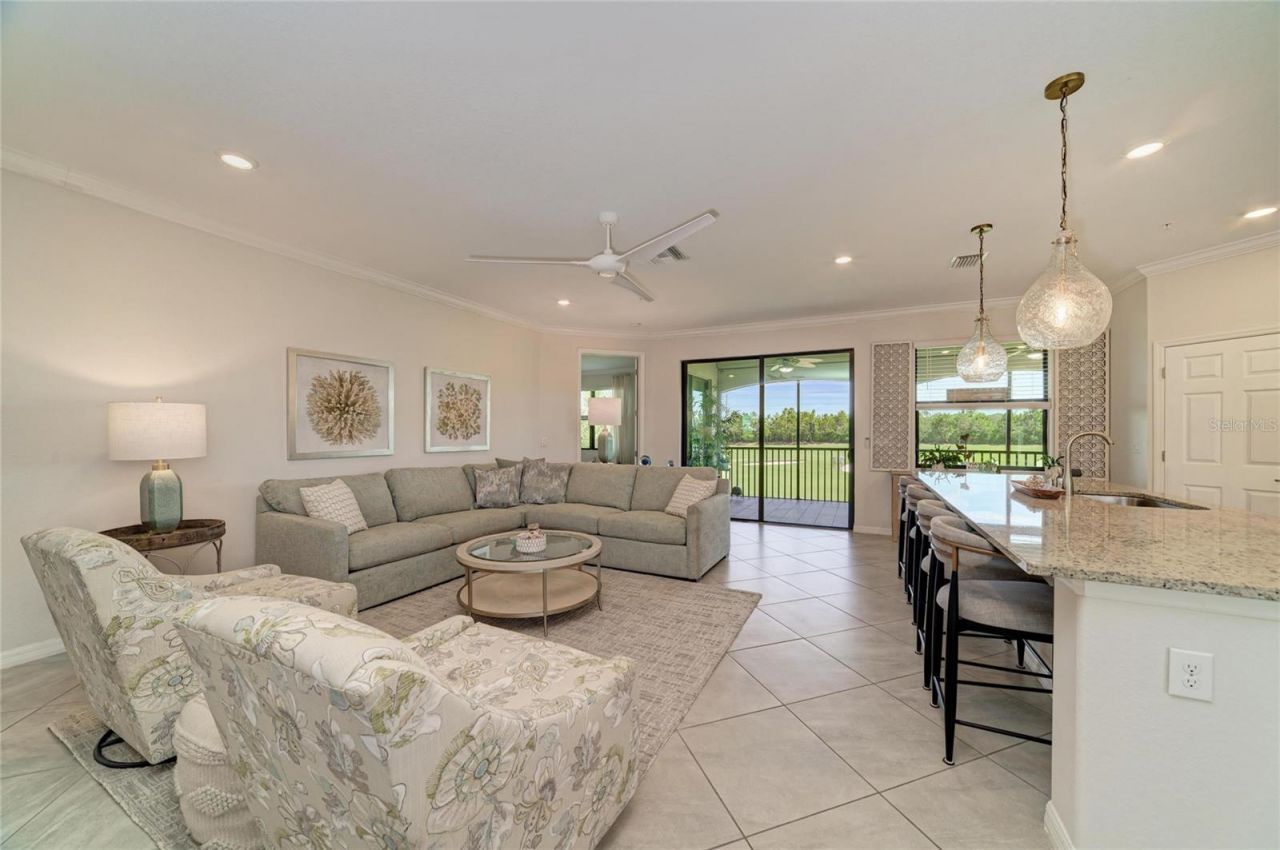 6075 Worsham Lane, Unit 103, Lakewood Ranch, FL 34211 Photo