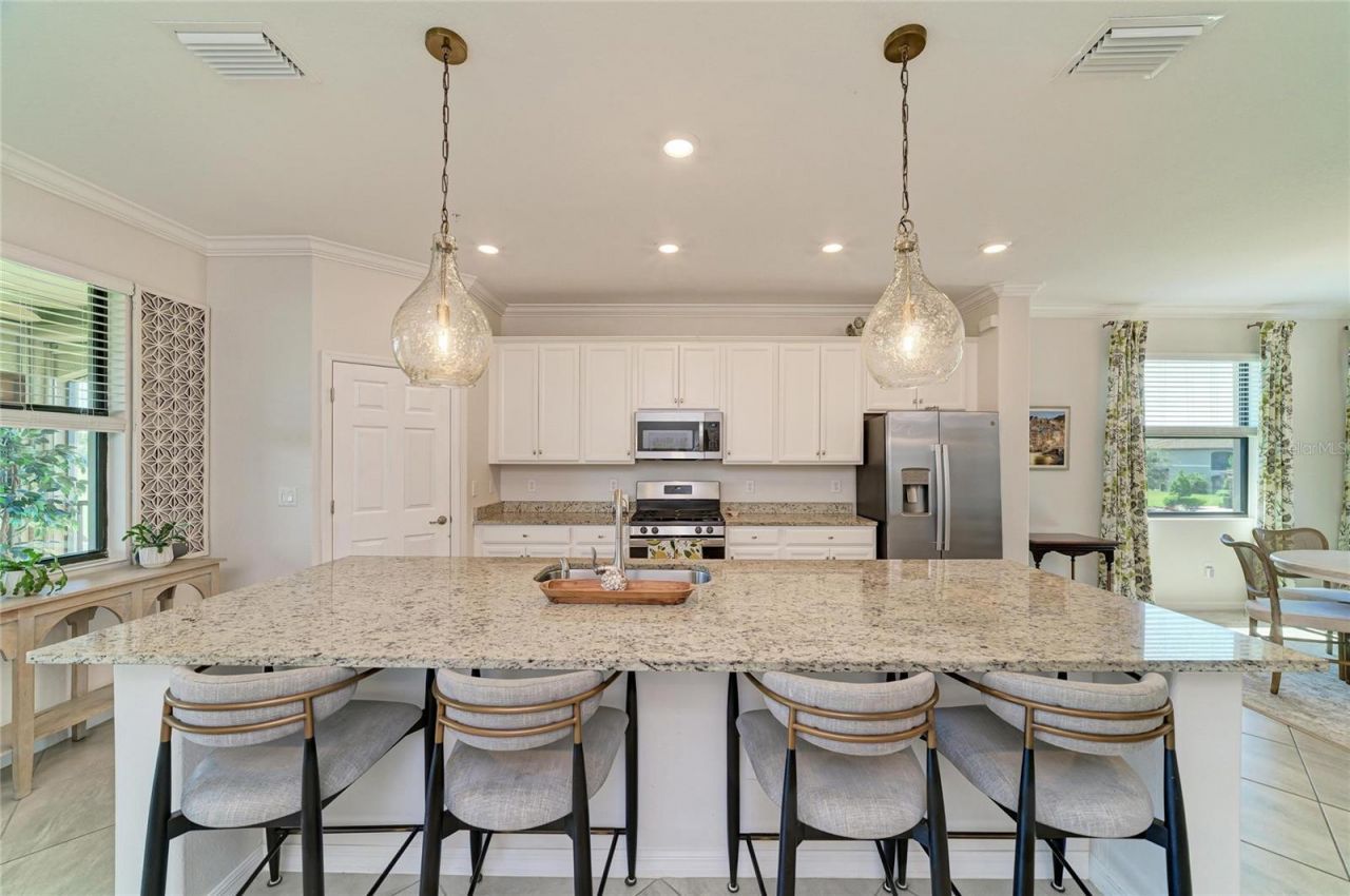 6075 Worsham Lane, Unit 103, Lakewood Ranch, FL 34211 Photo