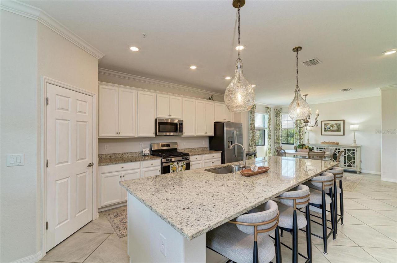 6075 Worsham Lane, Unit 103, Lakewood Ranch, FL 34211 Photo