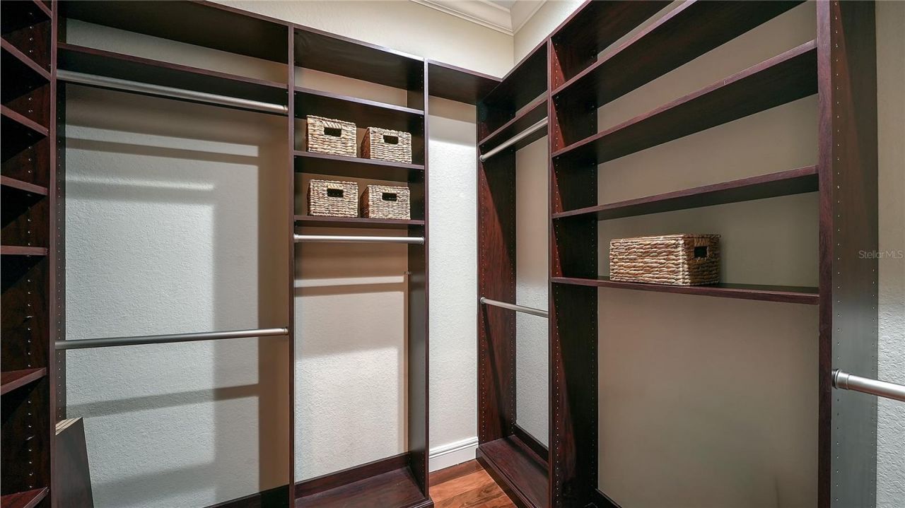 1513 Oak Street, Unit 18, Sarasota, FL 34236 Photo
