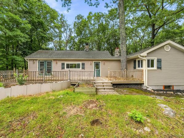 153 Nardin Road , Lake Peekskill, NY 10537