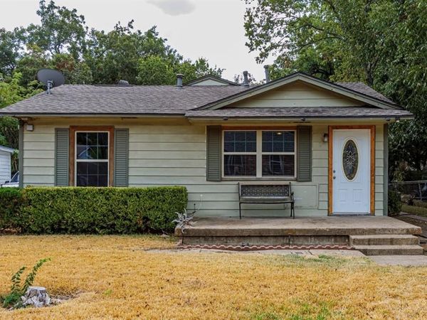 8710 Cardella Avenue , Dallas, TX 75217