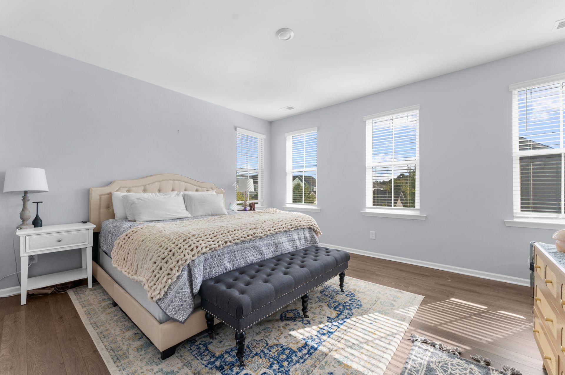 305 W Respite Lane Photo 32