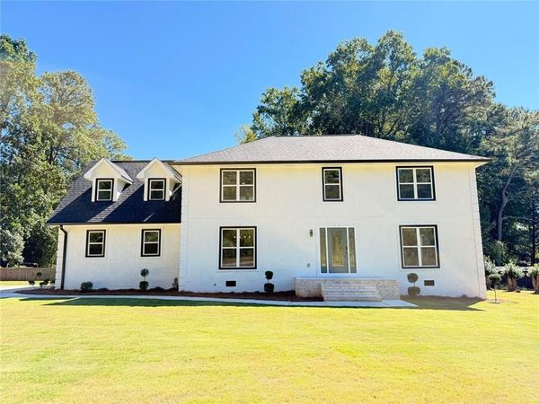 2887 Lake Jodeco Road , Jonesboro, GA 30236