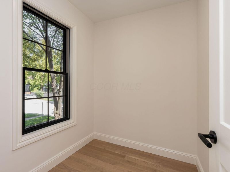 529 E Beck Street , Columbus, OH 43206 Photo 42
