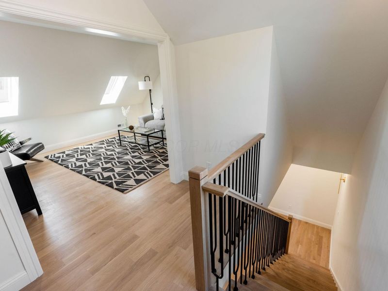 529 E Beck Street , Columbus, OH 43206 Photo 48