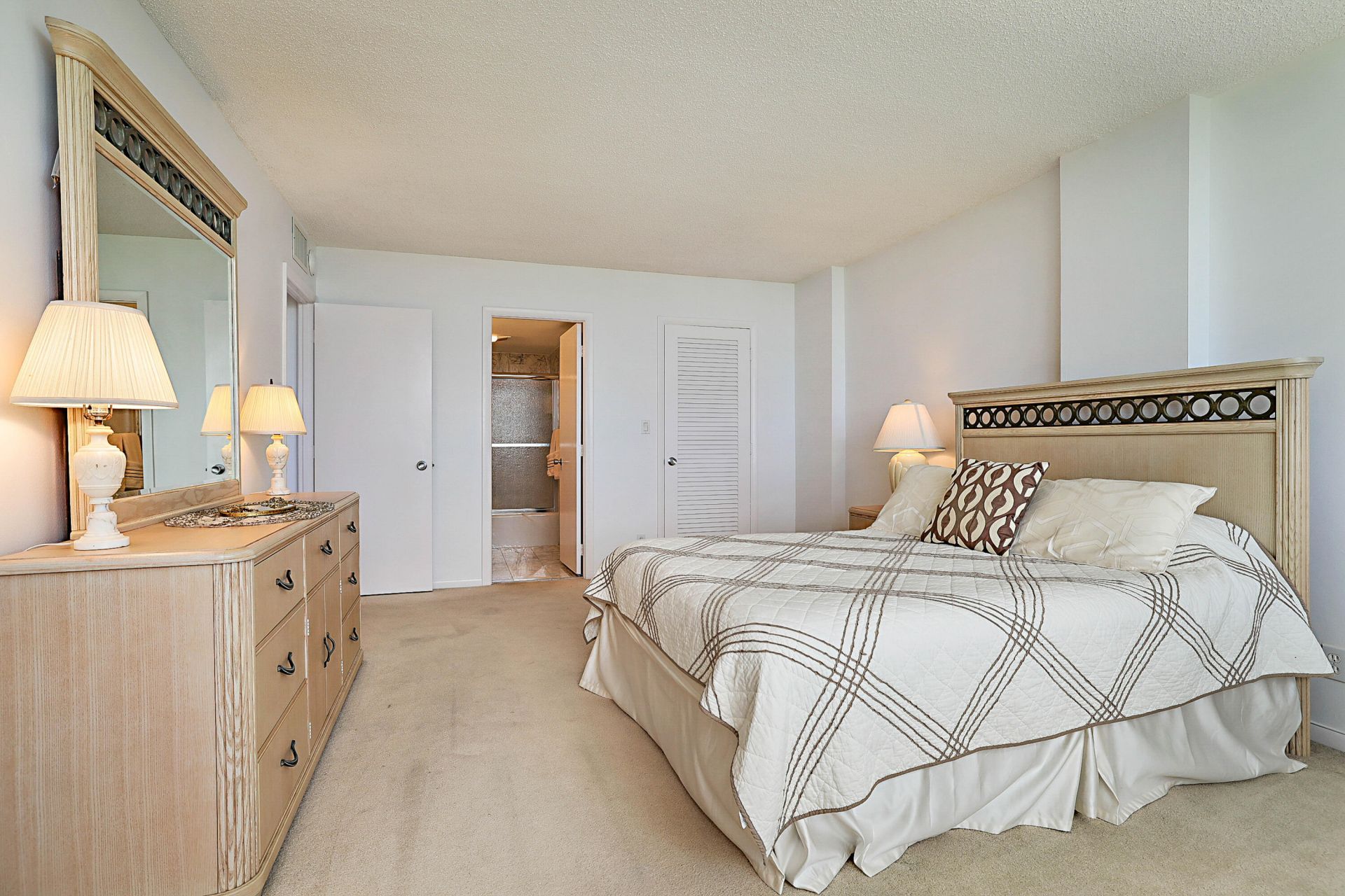 2121 N Ocean Boulevard, Unit 1004E, Boca Raton, FL 33431 Photo