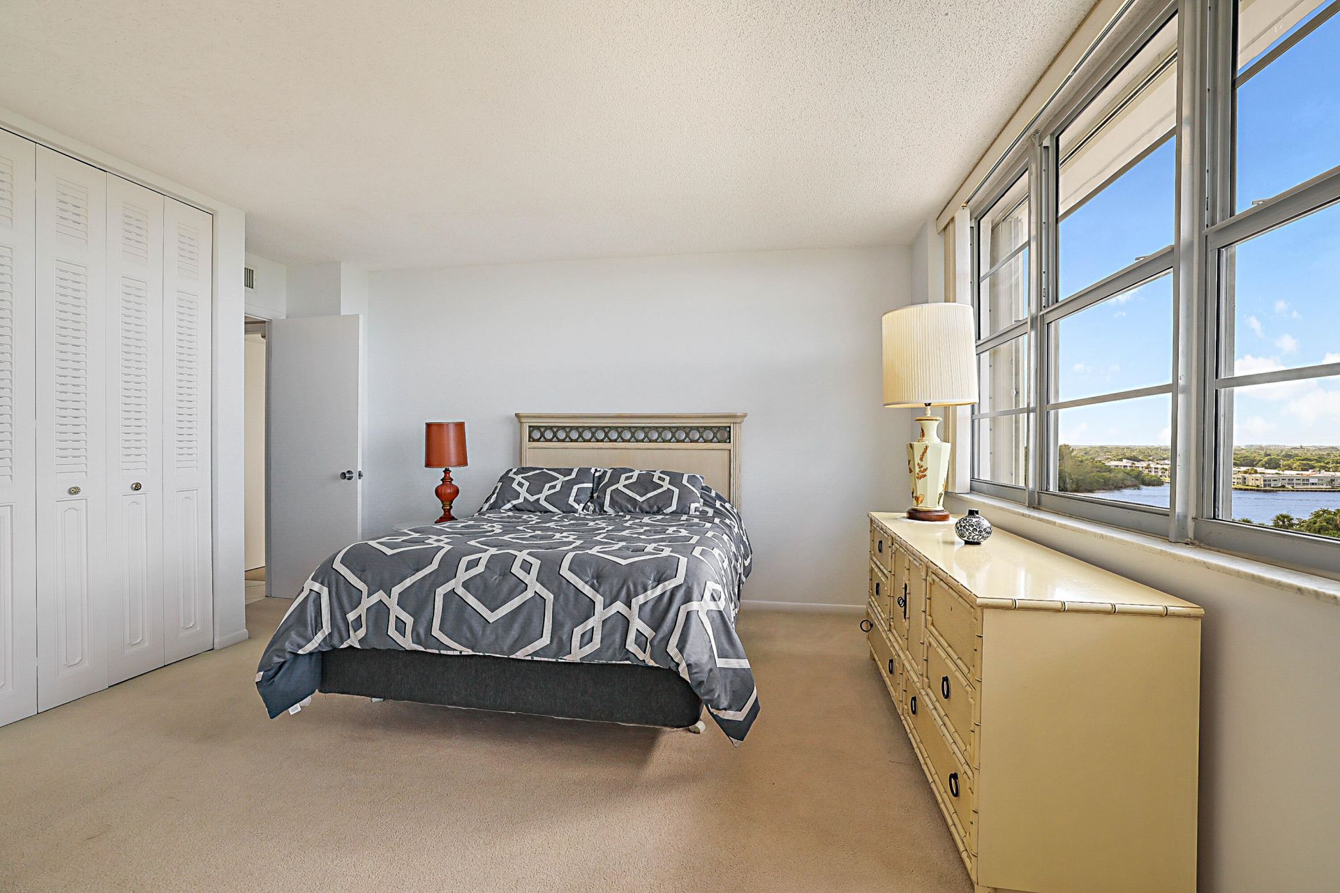 2121 N Ocean Boulevard, Unit 1004E, Boca Raton, FL 33431 Photo