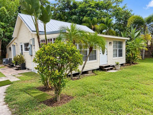 151 TEMPLE Drive, Loxahatchee Groves, FL 33470