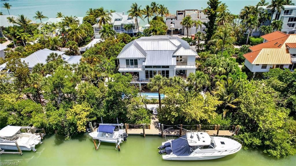 561 Lighthouse Way, Sanibel, FL 33957 Main Photo
