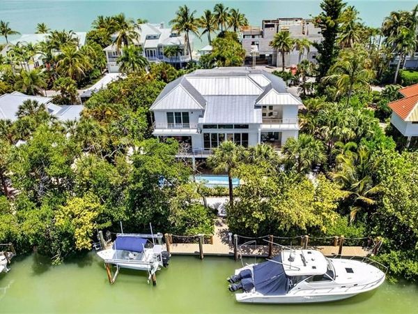 561 Lighthouse WAY , SANIBEL, FL 33957
