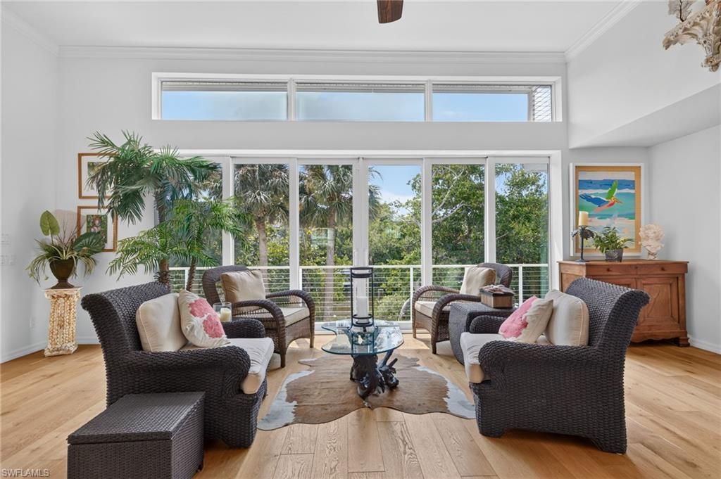 561 Lighthouse Way, Sanibel, FL 33957 Photo